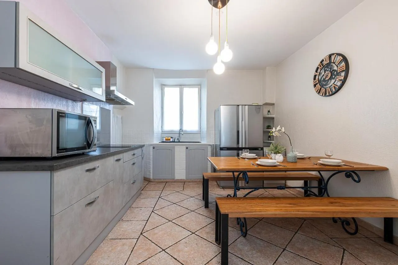 1 Bedroom Apartment In Nice Port France